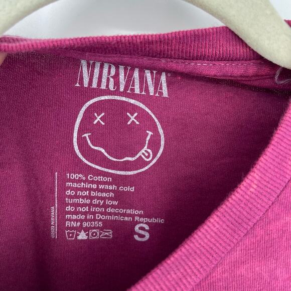 Officially Licensed Nirvana Nevermind Smiley Grunge Tee Magenta Acid Wash Small - Picture 3 of 6